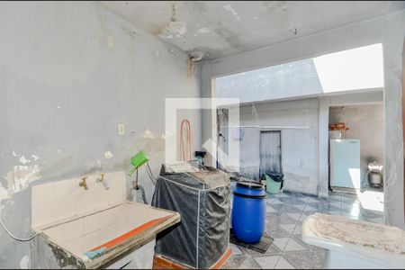 Casa à venda com 150m², 3 quartos e 4 vagasÁrea de Serviço