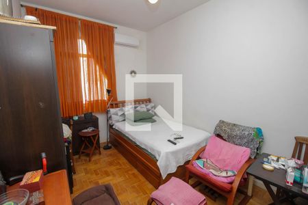 Apartamento à venda com 110m², 3 quartos e 1 vaga Apartamento à venda com 110m², 3 quartos e 1 vagaQuarto 2