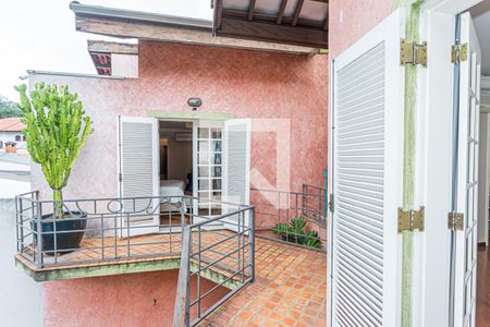 Casa à venda com 980m², 5 quartos e 9 vagasVaranda suite 3