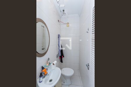 Casa à venda com 980m², 5 quartos e 9 vagasBanheiro de serviço