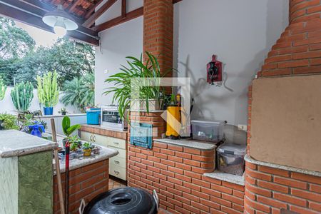 Casa à venda com 980m², 5 quartos e 9 vagasChurrasqueira
