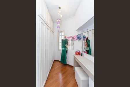 Casa à venda com 980m², 5 quartos e 9 vagasCloset suite 3