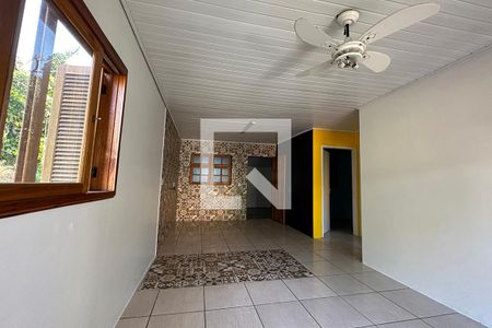 Sala de casa para alugar com 2 quartos, 60m² em Rondônia, Novo Hamburgo