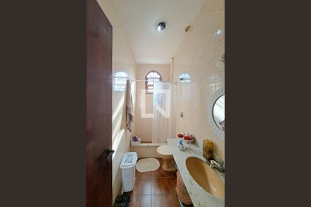 Apartamento à venda com 64m², 2 quartos e 1 vagaBanheiro Social