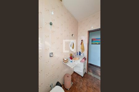 Apartamento à venda com 64m², 2 quartos e 1 vagaBanheiro Social