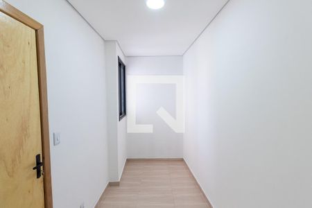Quarto 1 de apartamento para alugar com 2 quartos, 52m² em Vila Paranagua, São Paulo