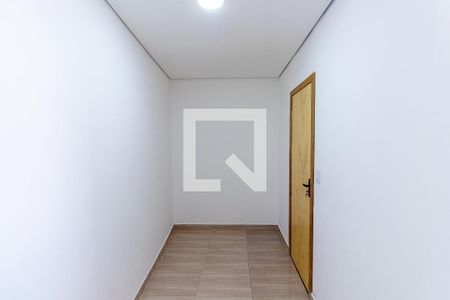 Quarto 1 de apartamento para alugar com 2 quartos, 52m² em Vila Paranagua, São Paulo