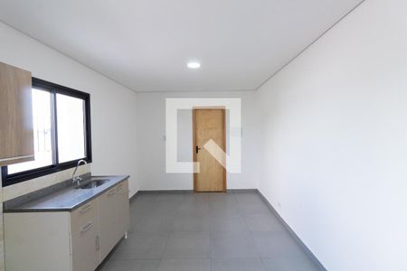 Sala/Cozinha de apartamento para alugar com 2 quartos, 52m² em Vila Paranagua, São Paulo