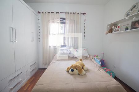 Casa à venda com 210m², 4 quartos e 5 vagasquarto 3