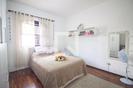 Casa à venda com 210m², 4 quartos e 5 vagasquarto 3