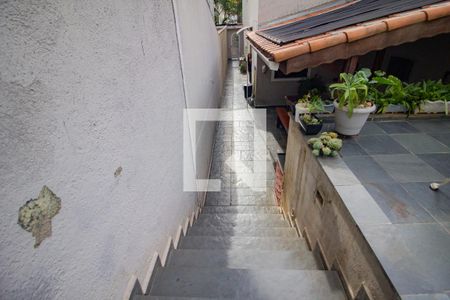 Casa à venda com 210m², 4 quartos e 5 vagaspiscina