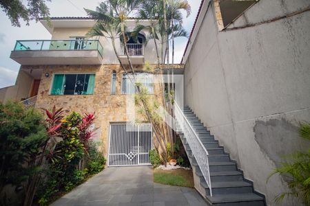 Casa à venda com 210m², 4 quartos e 5 vagasentrada