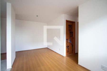 Sala de apartamento para alugar com 2 quartos, 46m² em Alcantara, São Gonçalo