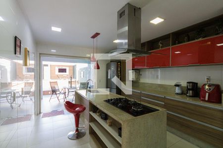 Casa de condomínio à venda com 482m², 4 quartos e 3 vagas Casa de condomínio à venda com 482m², 4 quartos e 3 vagasCozinha