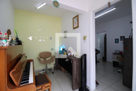 Casa à venda com 250m², 3 quartos e 4 vagasEdícula 