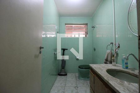 Casa à venda com 250m², 3 quartos e 4 vagasLavabo 