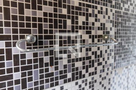 Detalhe do banheiro de casa para alugar com 1 quarto, 50m² em Burgo Paulista, São Paulo