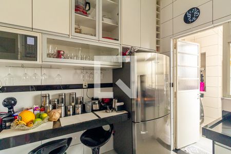 Apartamento à venda com 130m², 2 quartos e 1 vagaCozinha