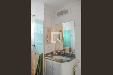 Apartamento à venda com 242m², 4 quartos e 4 vagas Apartamento à venda com 242m², 4 quartos e 4 vagasBanheiro da Suíte 4