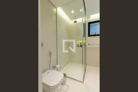 Apartamento à venda com 178m², 3 quartos e 3 vagas Apartamento à venda com 178m², 3 quartos e 3 vagasSuíte 3 - banheiro