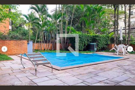 Apartamento à venda com 178m², 3 quartos e 3 vagas Apartamento à venda com 178m², 3 quartos e 3 vagasPiscina