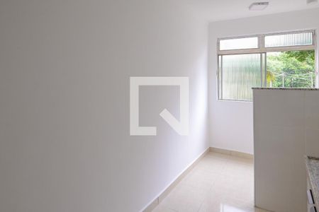 Apartamento à venda com 52m², 2 quartos e 1 vaga Apartamento à venda com 52m², 2 quartos e 1 vagaCozinha