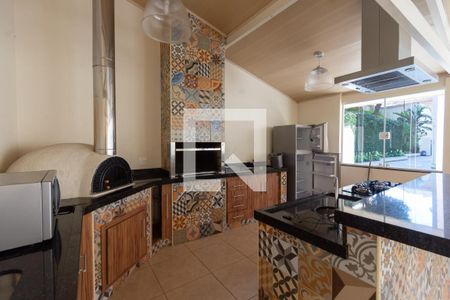 Apartamento à venda com 186m², 4 quartos e 3 vagas Apartamento à venda com 186m², 4 quartos e 3 vagasÁrea Comum