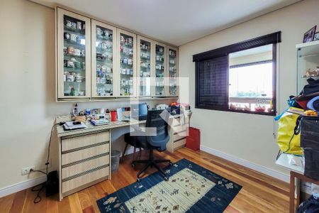 Apartamento à venda com 186m², 4 quartos e 3 vagas Apartamento à venda com 186m², 4 quartos e 3 vagasQuarto 2