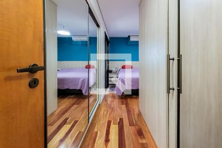 Apartamento à venda com 186m², 4 quartos e 3 vagas Apartamento à venda com 186m², 4 quartos e 3 vagasSuíte 2