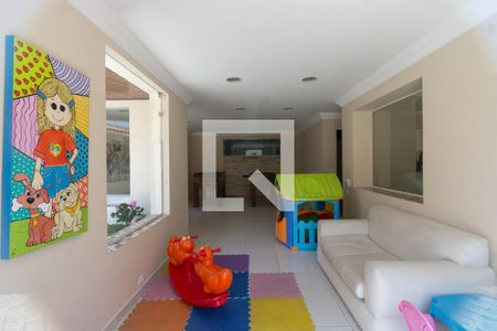 Apartamento à venda com 186m², 4 quartos e 3 vagas Apartamento à venda com 186m², 4 quartos e 3 vagasÁrea Comum