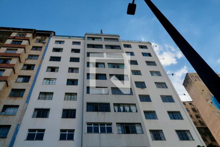 Apartamento à venda com 111m², 3 quartos e sem vaga Apartamento à venda com 111m², 3 quartos e sem vagaFachada
