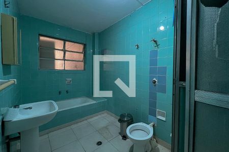 Apartamento para alugar com 114m², 2 quartos e sem vagaBanheiro