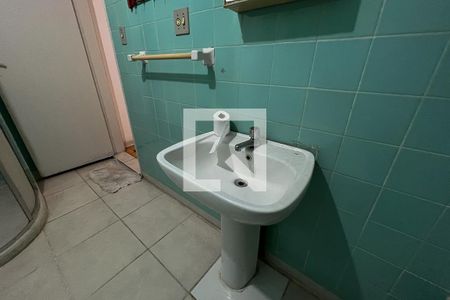 Apartamento para alugar com 114m², 2 quartos e sem vagaBanheiro