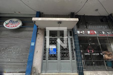 Apartamento para alugar com 114m², 2 quartos e sem vagaFachada