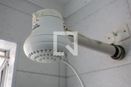 Casa à venda com 180m², 3 quartos e 3 vagas Casa à venda com 180m², 3 quartos e 3 vagasBanheiro 2