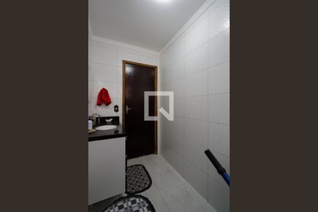 Casa à venda com 180m², 3 quartos e 3 vagas Casa à venda com 180m², 3 quartos e 3 vagasBanheiro 2