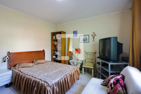 Casa à venda com 180m², 3 quartos e 3 vagas Casa à venda com 180m², 3 quartos e 3 vagasQuarto 1