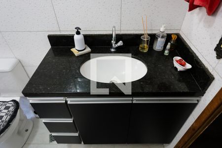 Casa à venda com 180m², 3 quartos e 3 vagas Casa à venda com 180m², 3 quartos e 3 vagasBanheiro 2