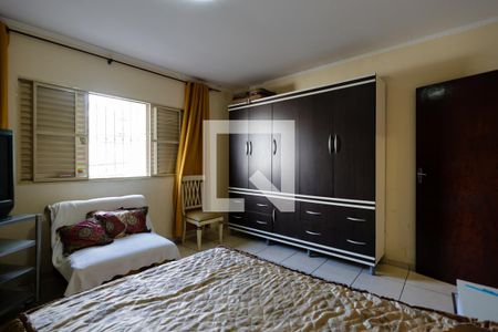 Casa à venda com 180m², 3 quartos e 3 vagas Casa à venda com 180m², 3 quartos e 3 vagasQuarto 1