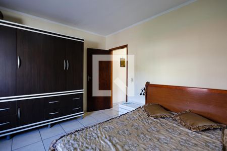 Casa à venda com 180m², 3 quartos e 3 vagas Casa à venda com 180m², 3 quartos e 3 vagasQuarto 1