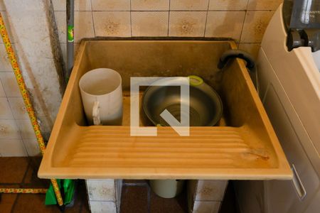 Casa à venda com 180m², 3 quartos e 3 vagas Casa à venda com 180m², 3 quartos e 3 vagasÁrea de serviço