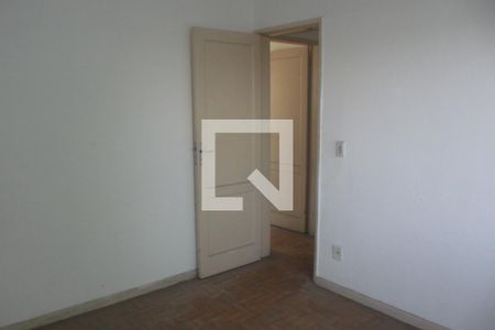 Quarto 2 de apartamento para alugar com 2 quartos, 60m² em Del Castilho, Rio de Janeiro