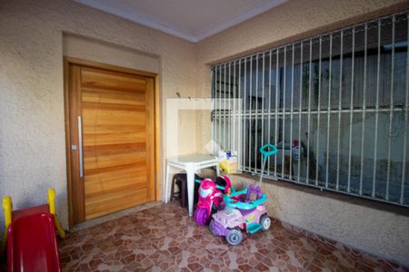Casa à venda com 200m², 3 quartos e 2 vagas Casa à venda com 200m², 3 quartos e 2 vagasVaranda da Sala