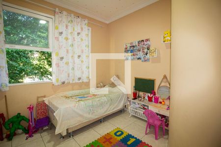 Casa à venda com 200m², 3 quartos e 2 vagas Casa à venda com 200m², 3 quartos e 2 vagasQuarto 3