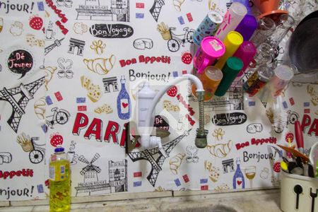 Casa à venda com 200m², 3 quartos e 2 vagas Casa à venda com 200m², 3 quartos e 2 vagasCozinha