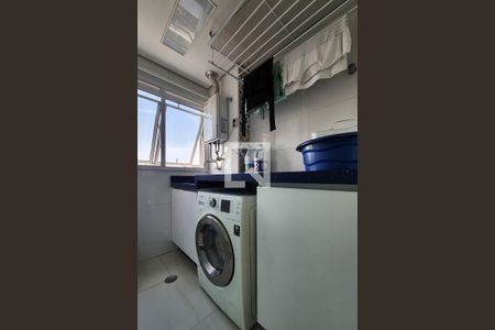 Apartamento à venda com 172m², 3 quartos e 4 vagas Apartamento à venda com 172m², 3 quartos e 4 vagasÁrea de Serviço