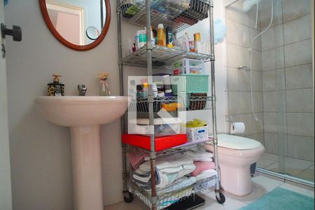 Casa à venda com 140m², 3 quartos e 2 vagasBanheiro 