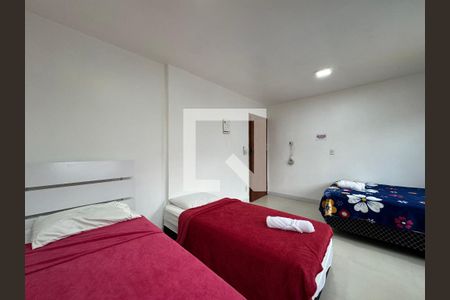 Casa de condomínio à venda com 660m², 6 quartos e 5 vagasQuarto 5