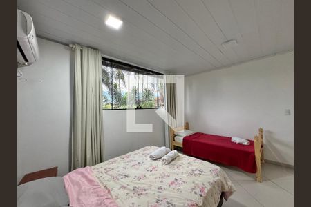 Casa de condomínio à venda com 660m², 6 quartos e 5 vagasQuarto 4