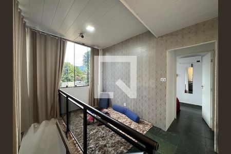 Casa de condomínio à venda com 660m², 6 quartos e 5 vagasSala (segundo andar)